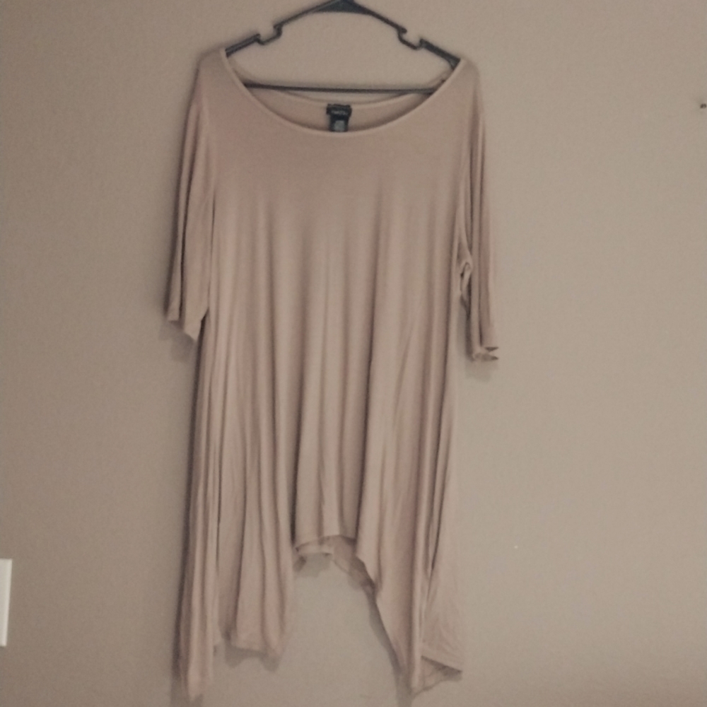 Rue21 LARGE RAYON BEIGE TAN TUNIC BLOUSE TOP NWOT NEVER NWOT